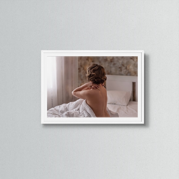 Erotique wall art, Download Digital , faceless digital portrait, Realistic Painting from Photo