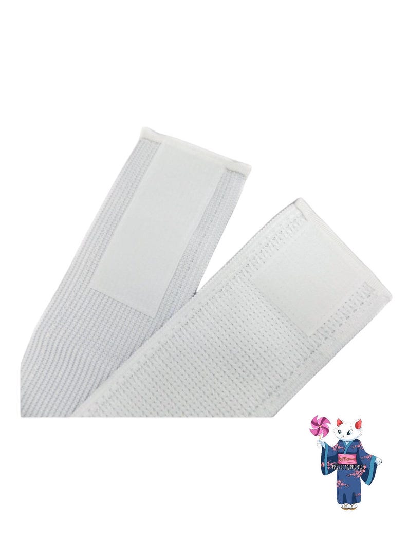 Puede incluir: Dos correas el&aacute;sticas blancas con cierres de velcro. Las correas est&aacute;n hechas de un material suave y transpirable y est&aacute;n dise&ntilde;adas para ser c&oacute;modas de llevar.