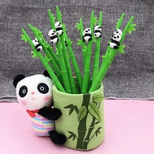 1 piezas Cartoon Panda Lindo Kawaii Papelería Tinta Negra 0.5mm Gel Pluma Escolar Útiles de Oficina Regalo Encantador Para Niños Kawaii Suministro de Escritura