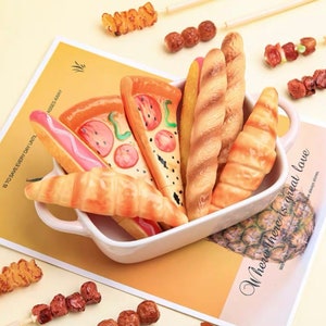 Nouveauté pain stylo à bille magnétique Pizza Croissant Baguette couleur noire encreur stylos à bille aimant pour réfrigérateur cadeau d'école