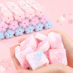 3pcs o 4pcs/set Kawaii Cherry Blossom Erasers Sakura Wipe Clean Correction Tools Kids Toys School Office Supplies Papelería Regalo de Navidad