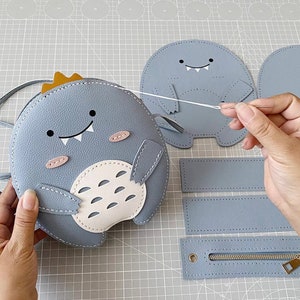 New cute squabby dinosaur diy do it yourself gift Bag Cross-body women girl shoulder bags Material parcel by hand sewn