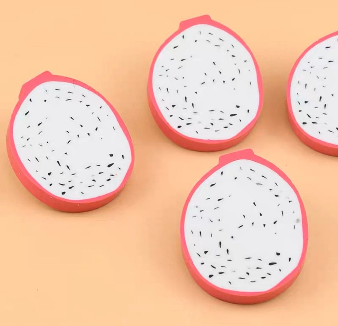 4 Gomme A Forma Di Frutta | Ananas, Mango, Fragola, Carota | Dimensioni 6,5-9 Cm | In PVC, Morbide E Atossiche | Per Scuola, Ufficio E Bomboniere
