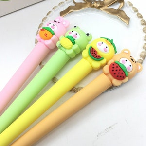 1 pz Simpatici animali da frutta Penna in gel di silicone Modellazione morbida Penna a inchiostro nero Liscia Scrittura facile Cancelleria per ufficio Scuola Forniture di design coreane