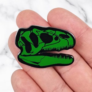 Allosaurus Skull, Dinosaur Enamel Pin (Green)