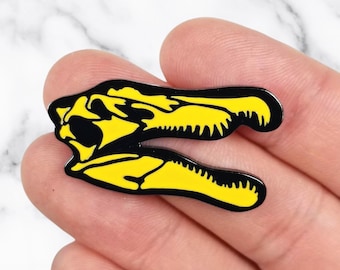 Spinosaurus Skull, Dinosaur Enamel Pin (Yellow)