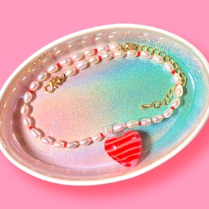 Trendy Pink & Red Puffy Glass Heart Freshwater Pearl Choker Necklace
