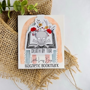 Magnetic bookmark, TBR bookmark, bookish gift for reader, stocking stuffer for adults, planner bookmark, gift under 5, thriller bookmark,