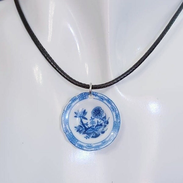 Victorian Plate Necklace, Porcelain Dish Pendant Necklace, Asian porcelain jewelry, Dinner Plate Necklace