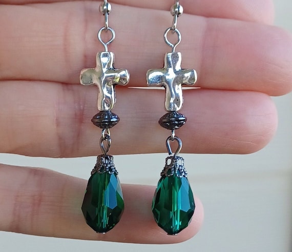 Gothic Cross Dangle Earrings Emerald Green Cross Earrings Catholic Earrings Christian Earrings Victorian Aesthetic Steampunk Christmas Etsy