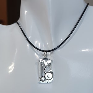 Silver Gears Steampunk Necklace: Tibetan Silver Mechanical Pendant