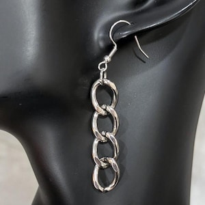 Silver Curb Link Chain Earrings: Unisex Punk Style
