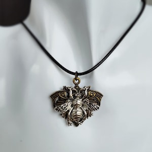 Bronze Bee Necklace, Silver Bug Pendant, Steampunk Been Pendant Gift for Her, Birthday Gift, Christmas Gift, Mixed Metal