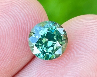 Green Sapphire l  2.0 Ct l Round Brilliant l 6.7mmx5.0mm l Fine Sapphire For Bespoke Engagement Ring l Natural Sapphires