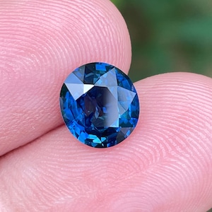Greenish Blue Sapphire l 2.53Ct l Oval l 8.2x7.4x4.6mm l Blue l Fine Sapphires l Blue Sapphire For Engagement Ring