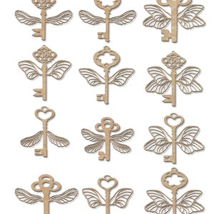 Handgezeichneter magischer fliegender geflügelter antiker Schlüssel SVG digitaler Download, glowforge schneiden und gravieren Dateien