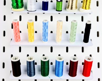Portacarretes de hilo Skadis Pegboard: organizador de manualidades impreso en 3D