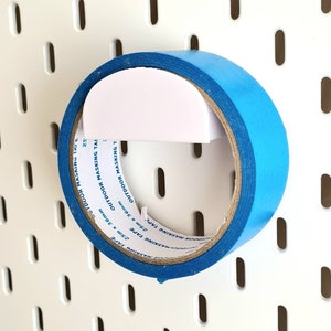 Halter Klebebandrollen für Ikea Skadis Pegboard - Verschiedene Größen und Farben - Lochwand