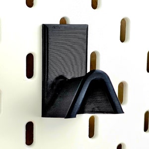 Blackglasses holder for ikea skadis pegboard