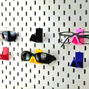 1 Stück Doppel Hängend Sonnenbrille Organizer Wand Brillenhalter  Sonnenbrille Gestell für Zuhause mit 32 Staubdicht Taschen,, aktuelle  Trends, günstig kaufen