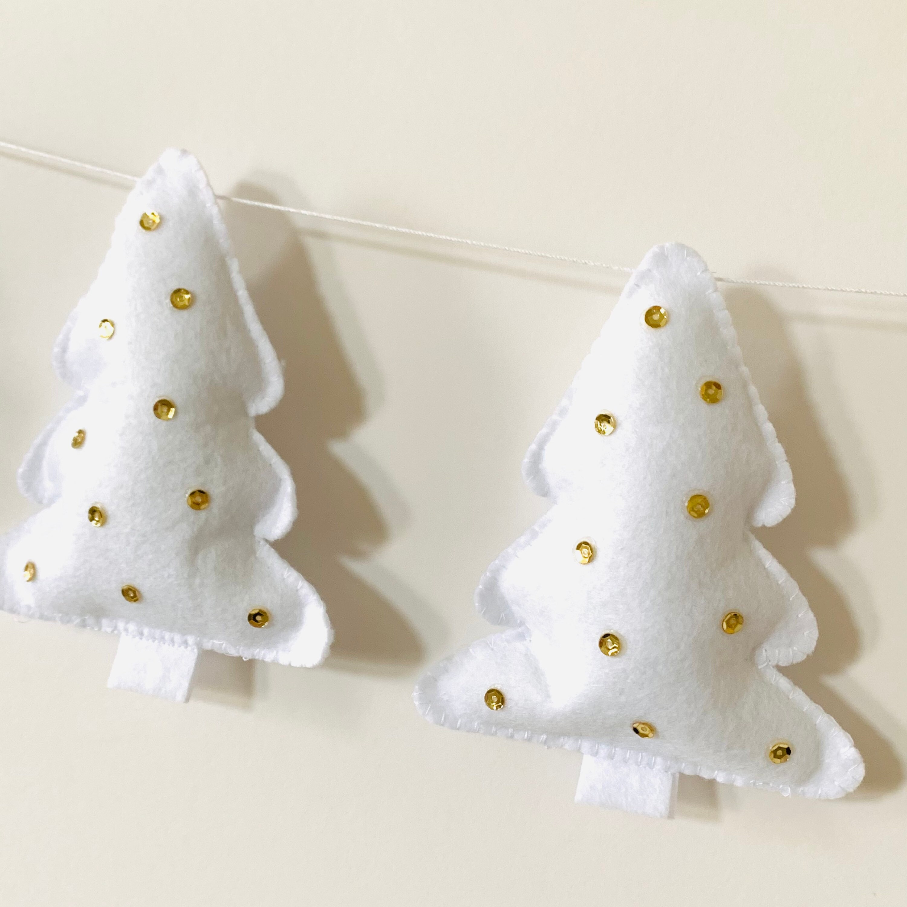 White Christmas Trees Garland, White Holiday Garland, Holiday Decor