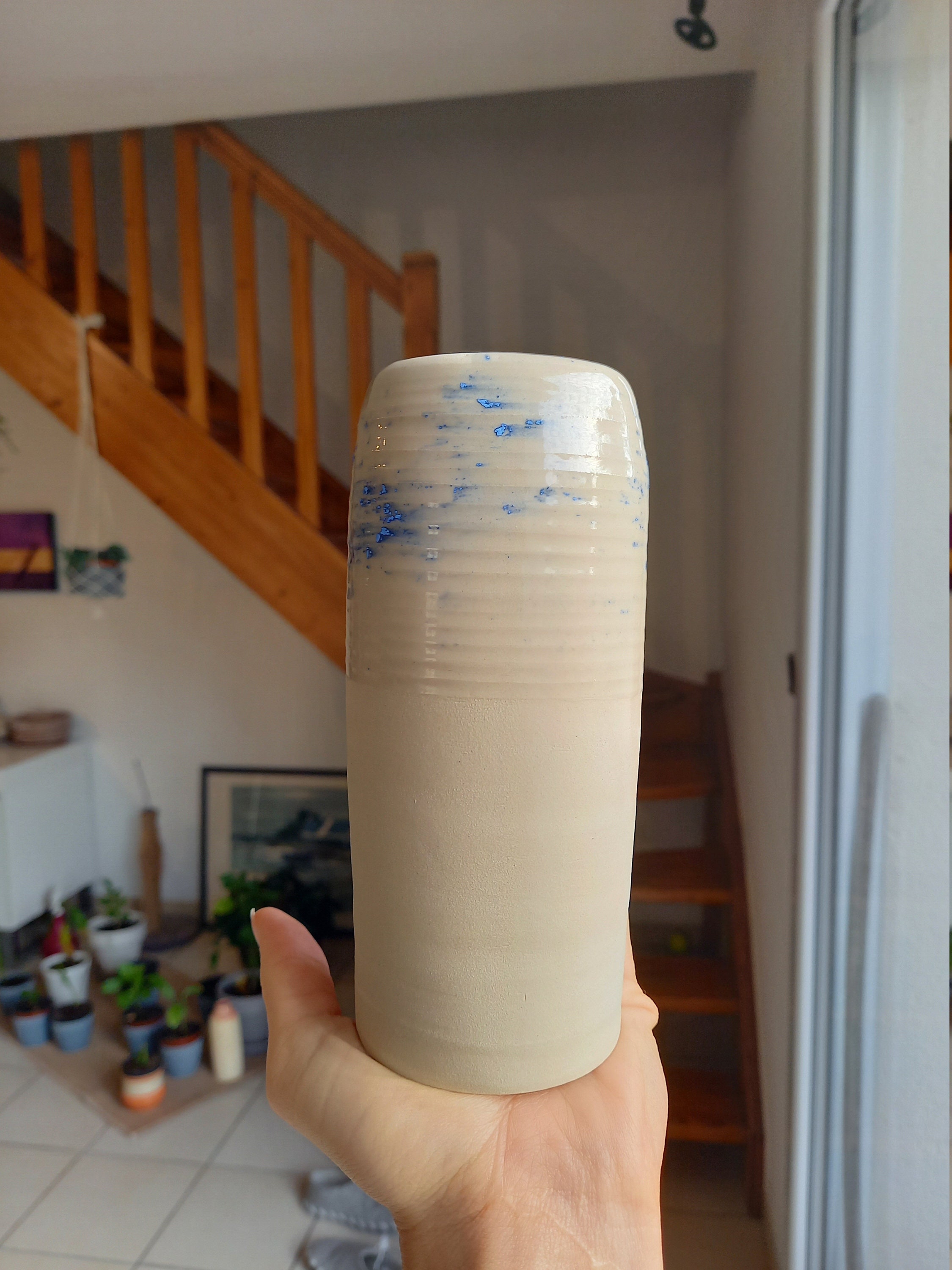 Petit Vase en Grès Blanc