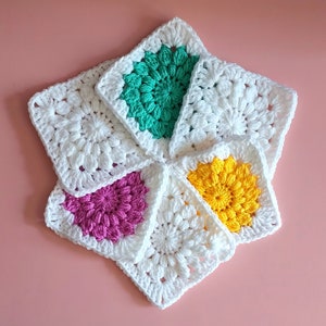 Sunburst Granny Square Crochet Pattern-PDF image 5
