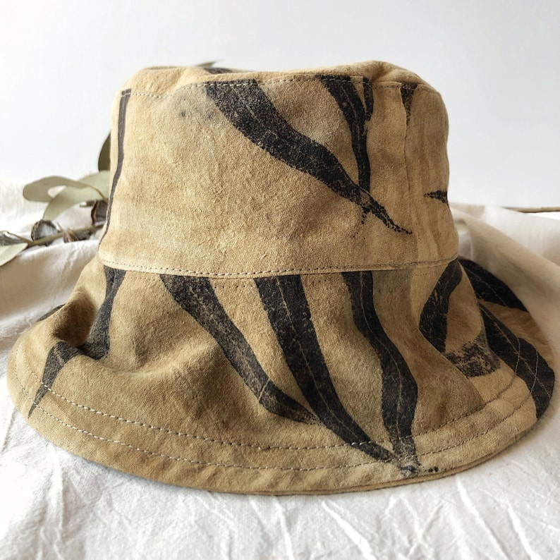 Unisex cotton bucket hat, reversible bucket hat, raw sienna summer hat, botanical print hat, ecoprint hat, natural dye hat image 4