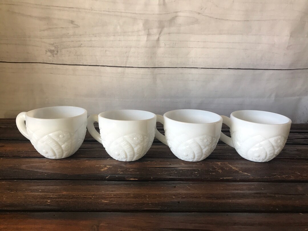 Vintage Milk Glass Tea Cups/coffee Mugs. Set of 4 Mckee Etsy