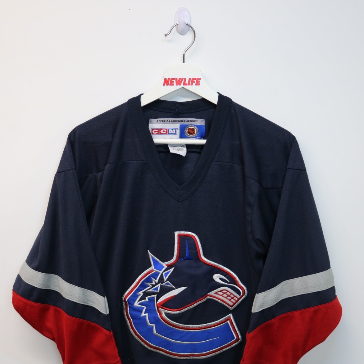 1990’s CCM Vancouver Canucks NHL Jersey