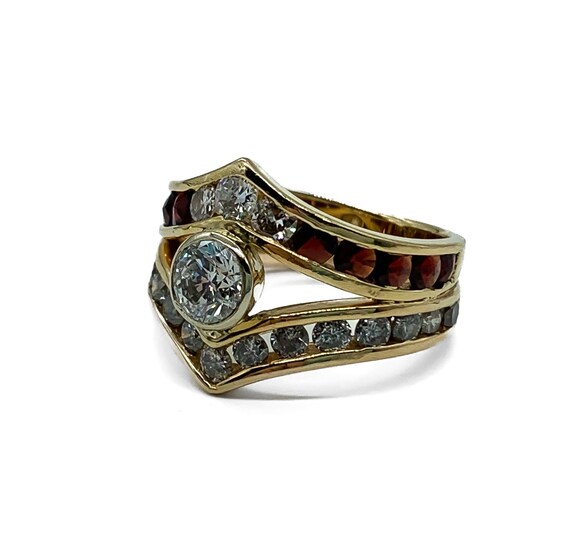 Vintage 14k Yellow Gold Diamond & Garnet Ring Siz… - image 5