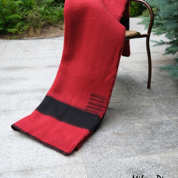 Red Hudson’s Bay Heavy Wool Blanket, Point Blanket, Replica, Pioneer Stripes Blanket, Organic Heavy Wool Blanket, Canada Blanket, Bestseller