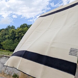 Manta de lana orgánica para acampar, manta minimalista de lujo, manta de cama de invierno imagen 2