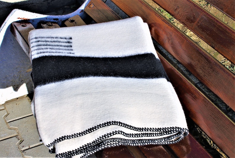 Hudsons Bay Blanket 5 Point Blanket Replica Trapper Large Etsy