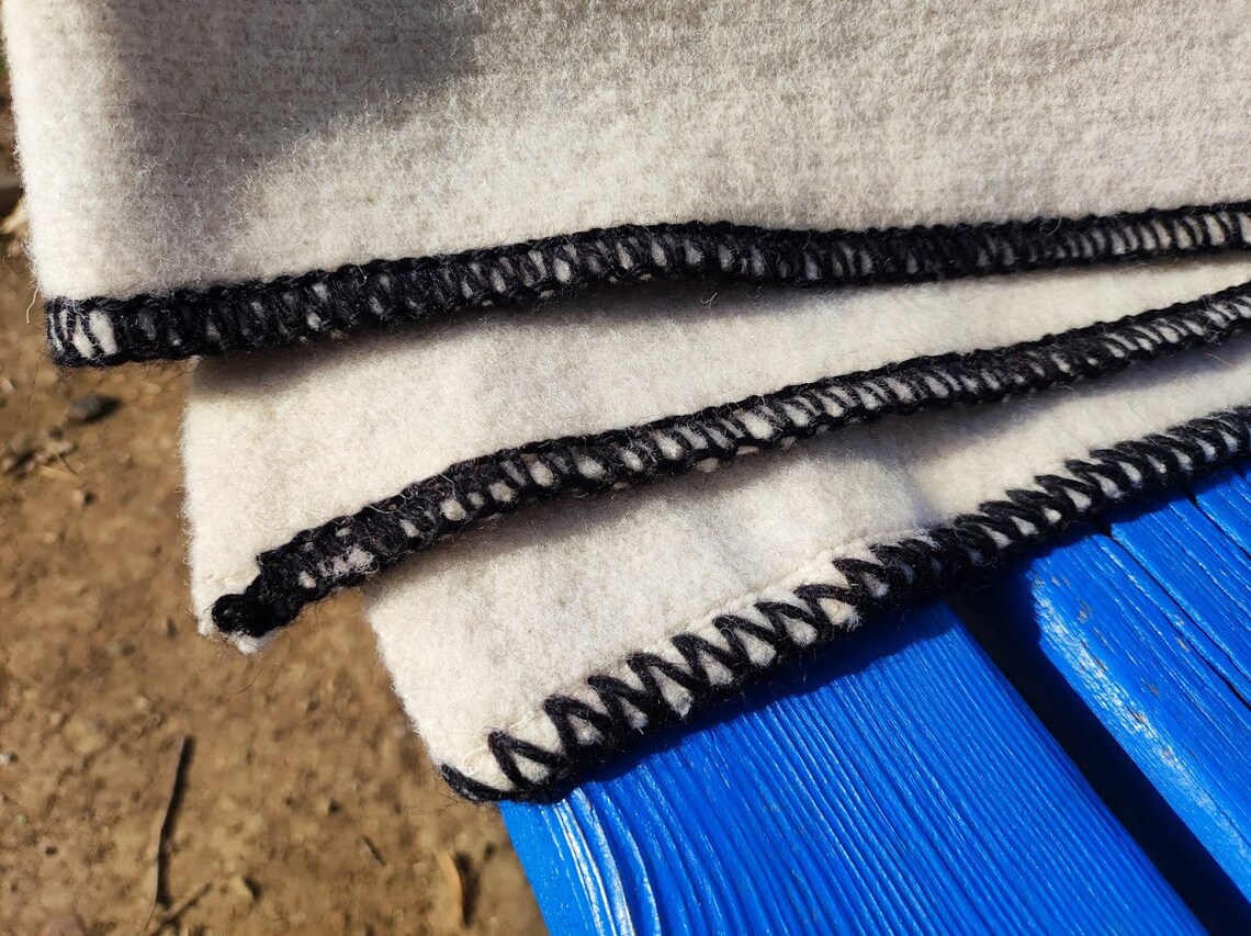 Hudsons Bay Blanket Point Blanket American Trapper Pioneer Etsy