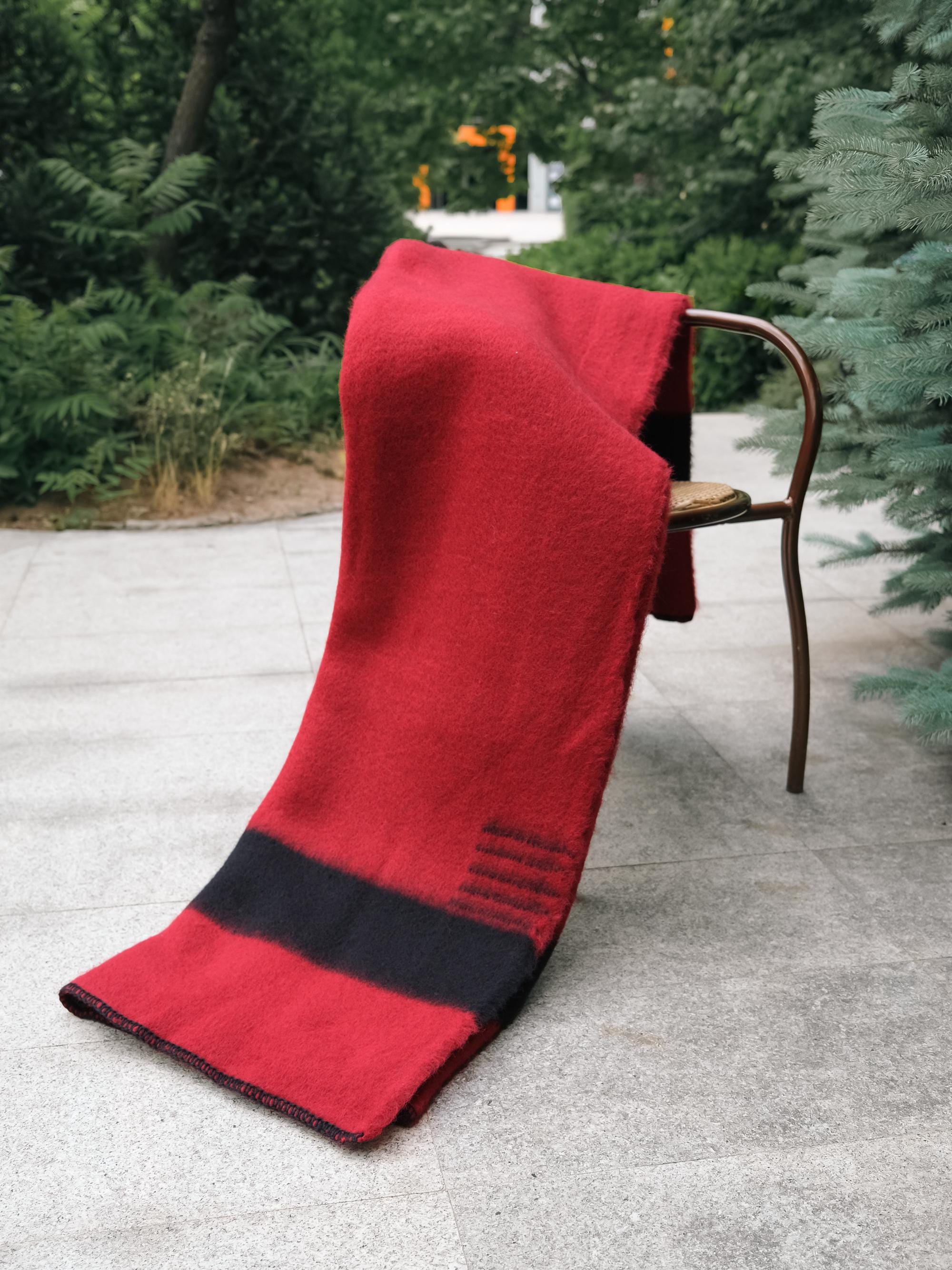 Vintage Trapper Point Wool Blanket - Etsy