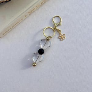 Bead Keychain, Flower charm, Black, pink, gold, clear heart, key strap, beaded purse charm, Airpod Case charm, purse charm, phone charm