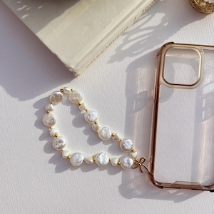 Phone charm, bead phone strap, Bow strap, Heart, gold, pearl phone strap, key strap, Pearl beaded phone chain, elegant phone strap
