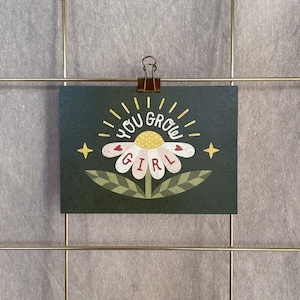 Postkarte »You Grow Girl« | A6 Print auf Recyclingpapier | Süßer Spruch zur Motivation | Affirmations Karte