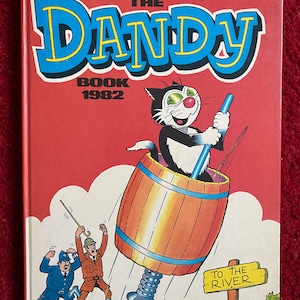The Dandy Book Annual (1982) - Hardcover / Dandy Comic / Desperate Dan / Comic Book Gift / Free Delivery / Free UK Delivery