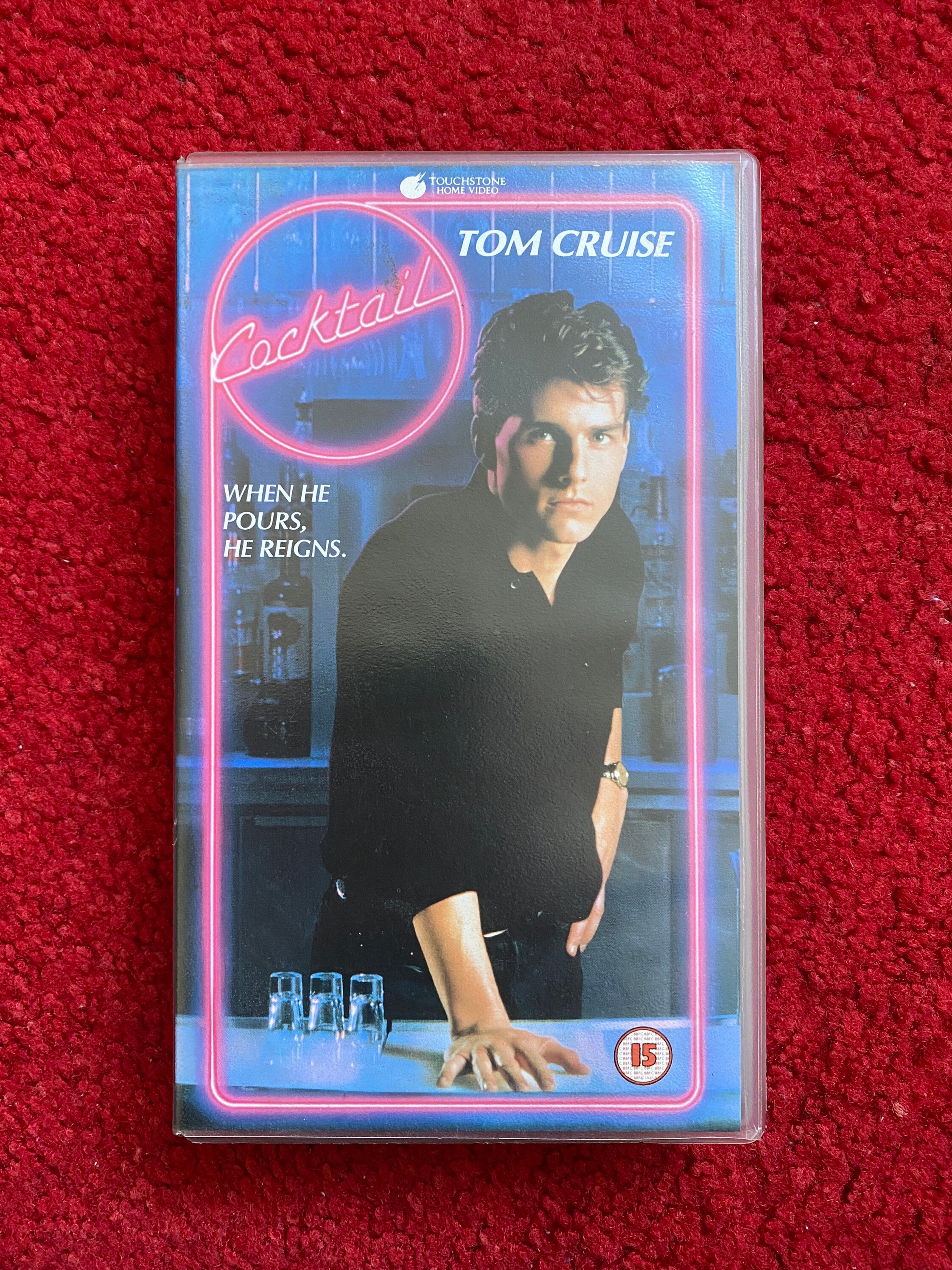Cocktail – Der Kultfilm Mit Tom Cruise Als Barkeeper [UK Import Auf VHS]