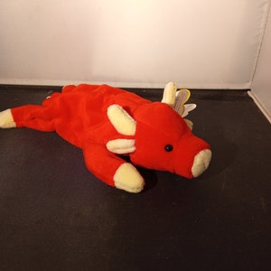 Vintage 1995 TY beanie baby &quot;snort&quot; the Bull RARE con ERRORES