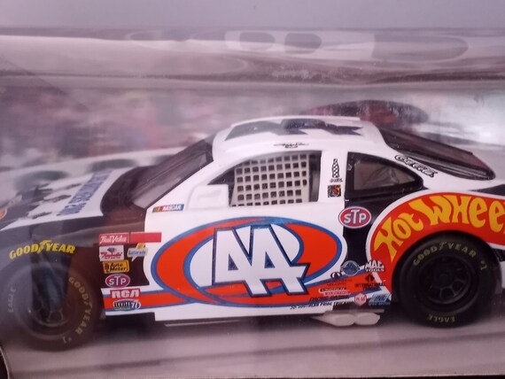 Vintage 1997 Hot Wheels NASCAR Kyle Petty 1:24 Diecast (NRFB) - Etsy