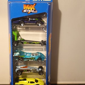 Vintage 1999 Hot Wheels "Max Steel " 5 Car Gift Pack #25366 NIB NRFB