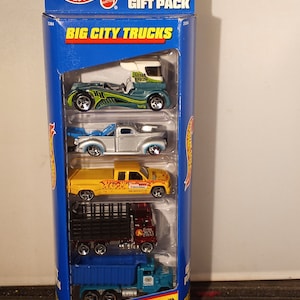 Vintage 1998 Hot Wheels &quot;Big City Trucks&quot; 5 Car Gift Pack #25364 NIB NRFB
