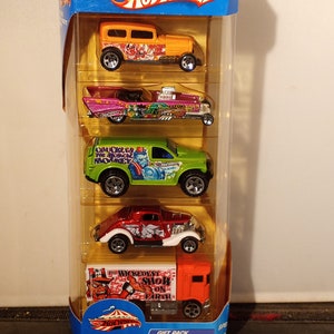 Vintage 2004 Hot Wheels &quot;Speed Circus&quot; 5 Car Gift Pack #B3643 NIB NRFB