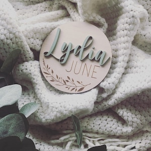 Baby photo prop | New baby announcement | Baby name announcement | Round baby name sign | 3D baby name sign Baby Announcement sign