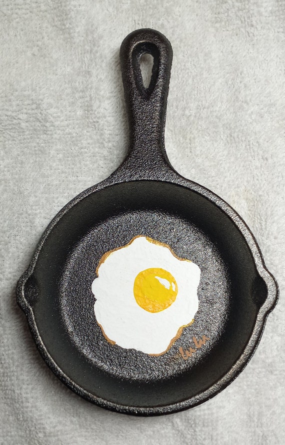 Lodge 3.5 Cast Iron Mini Skillet