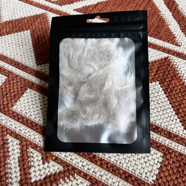 White/Grey Cat Hair / Fur For Witchcraft, Spells, Hoodoo, Magic, and Magical Purposes