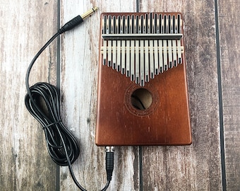 Kalimba à 17 touches avec prise en charge et câble Support acoustique électrique Personnalisé Graver un cadeau pour elle